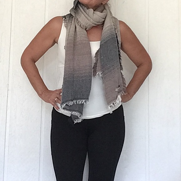 LA FIORENTINA ALPACA WOOL BLEND BLEND SCARF WRAP NWT - Picture 13 of 14